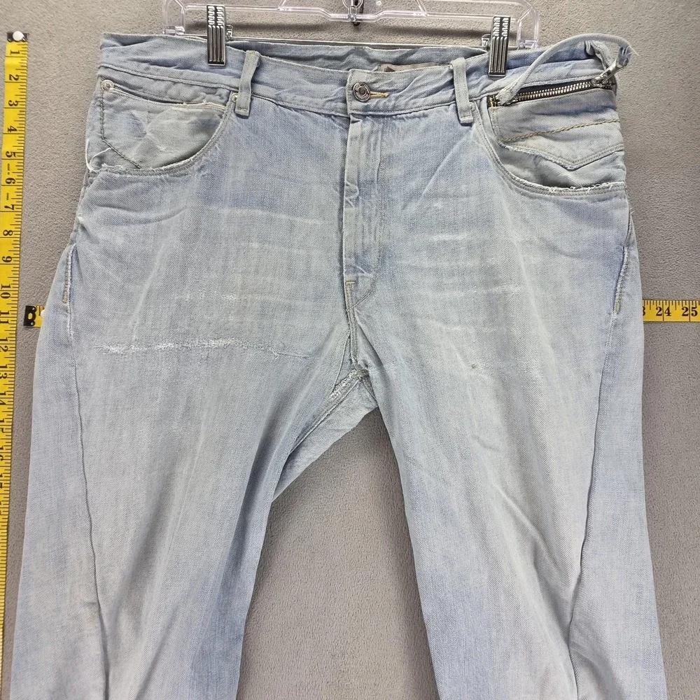 VTG Levis Engineered Jeans Mens Blue Twisted Light Wash Altered Hem Fits 36x30